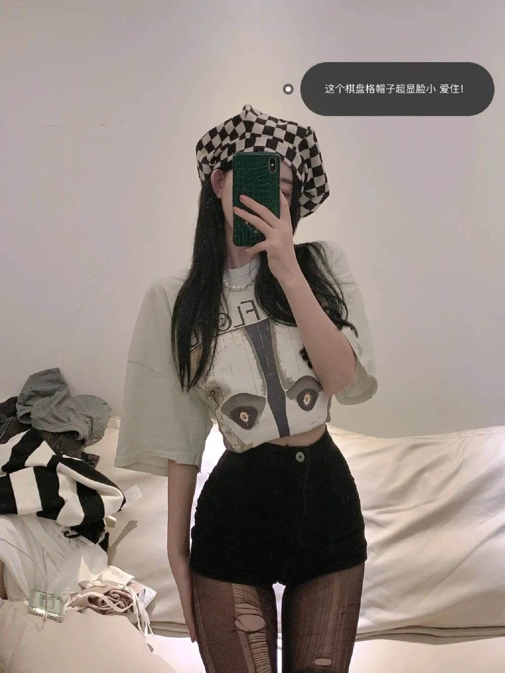 妹子絲襪都破了，好心疼??！插圖4