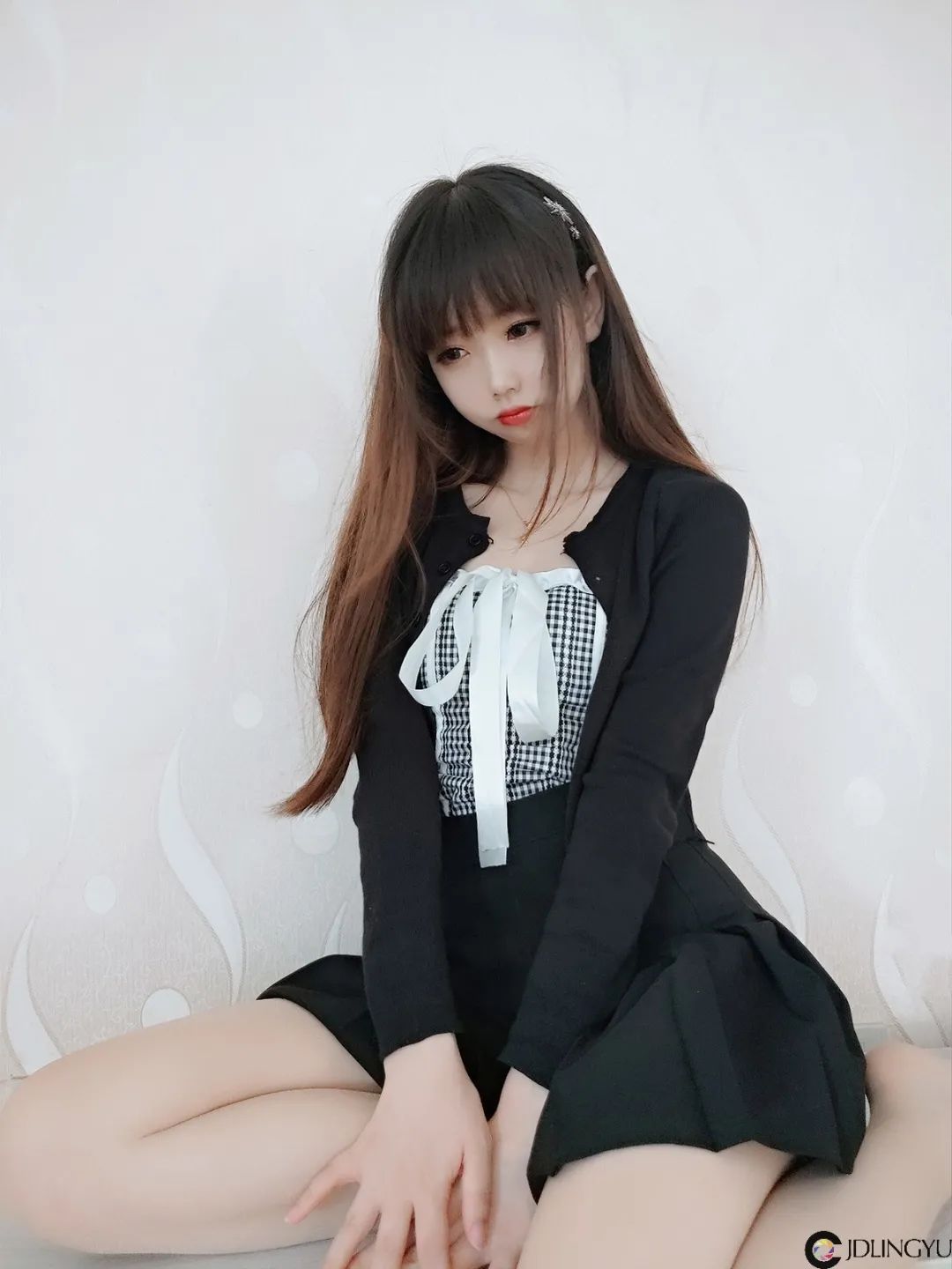 妹子絲襪都破了，好心疼??！插圖26