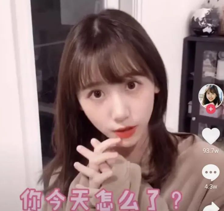 真-純欲天花板的藍衣戰神，一栗小莎子是怎么火的？插圖8