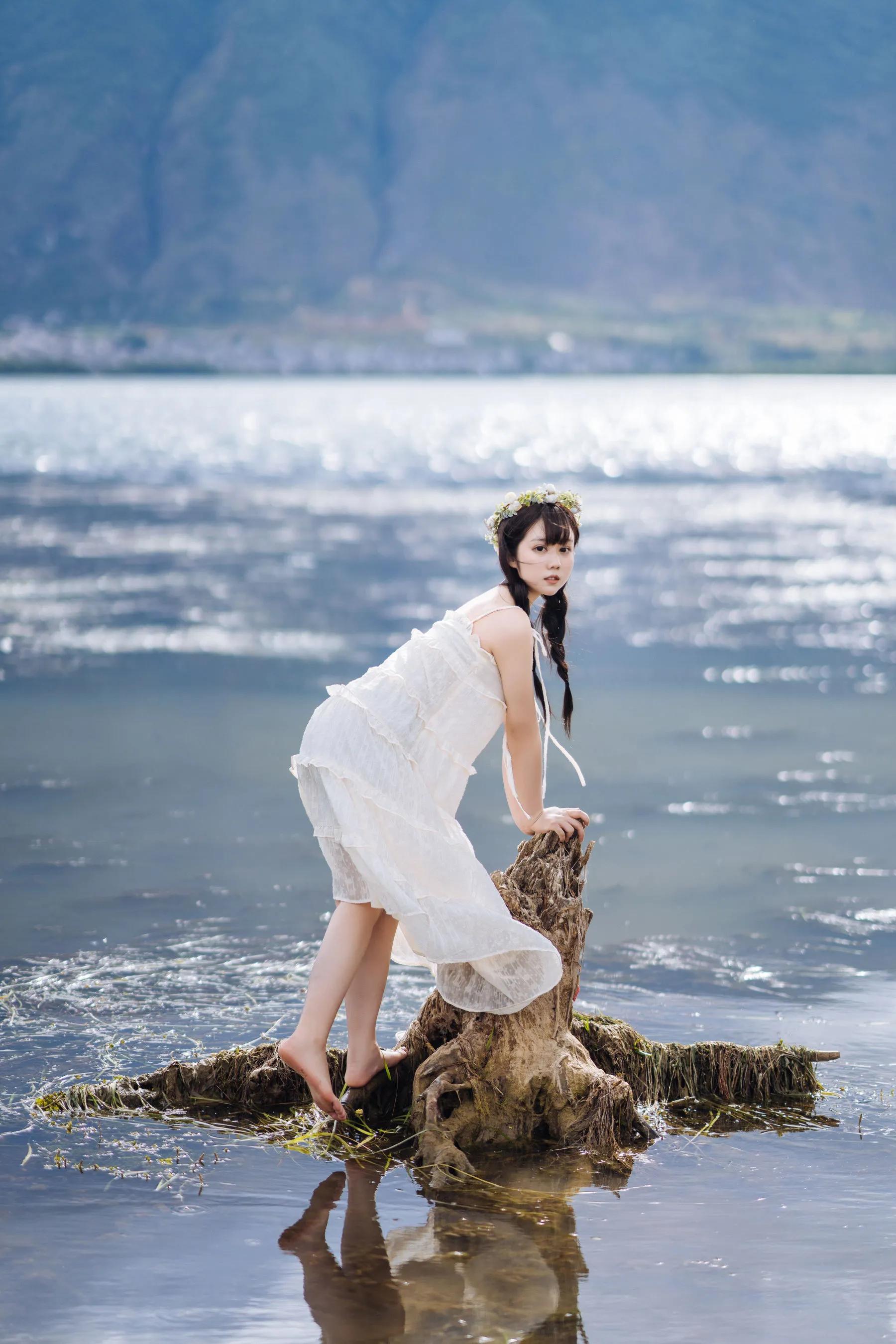 喵糖映畫(huà) 海邊姑娘（鏡醬）純色白裙，嚶嚶嚶插圖16
