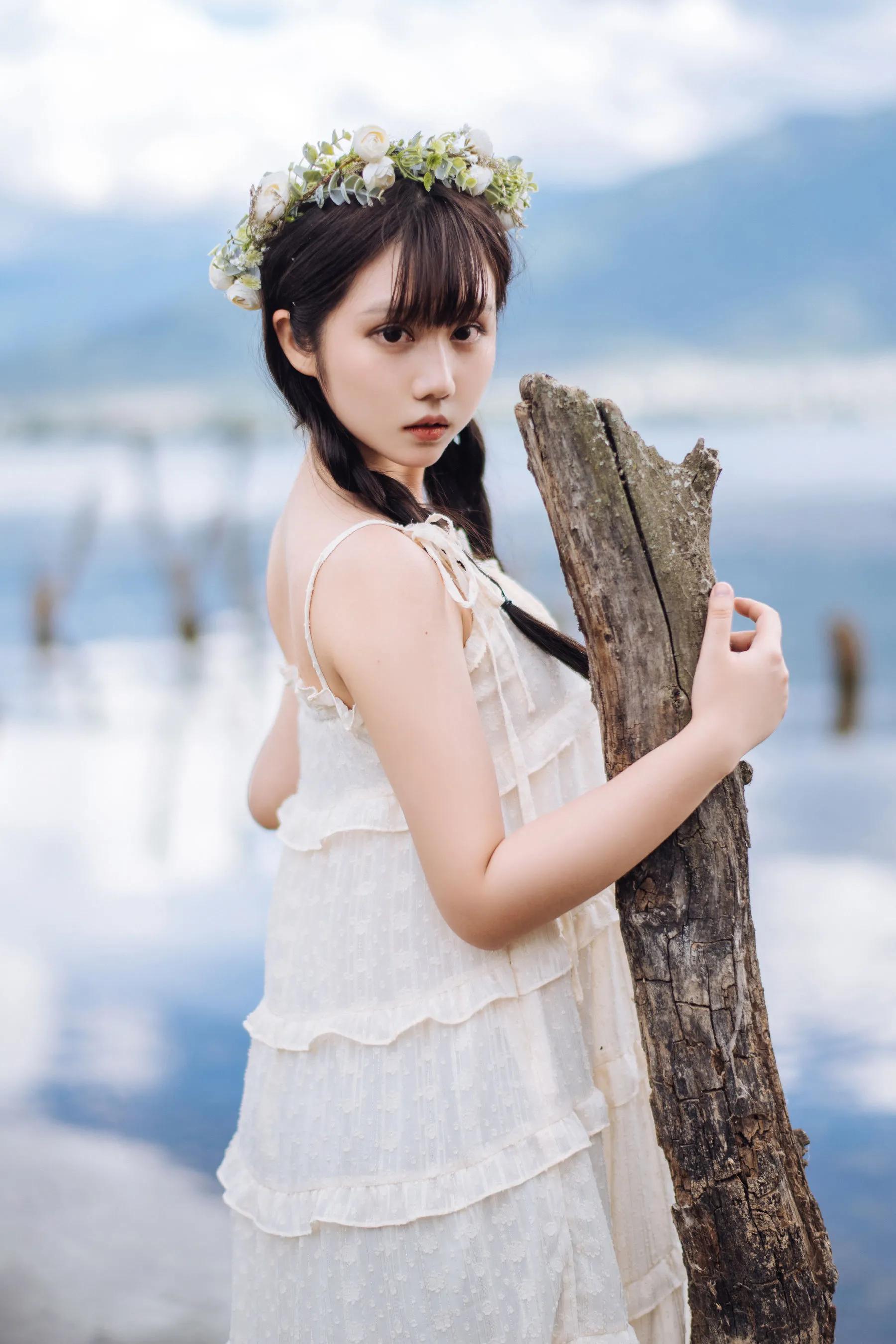 喵糖映畫(huà) 海邊姑娘（鏡醬）純色白裙，嚶嚶嚶插圖5