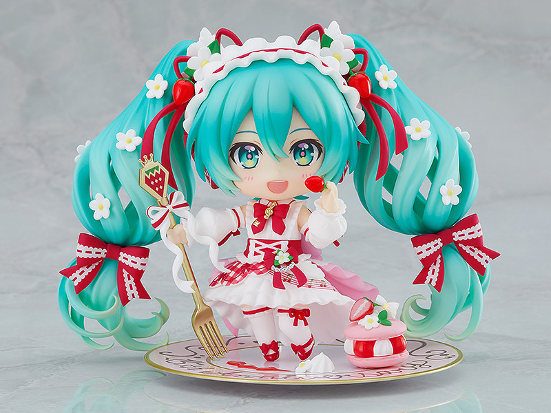 初音15周年紀念「草莓」風(fēng)格手辦登場(chǎng)插圖