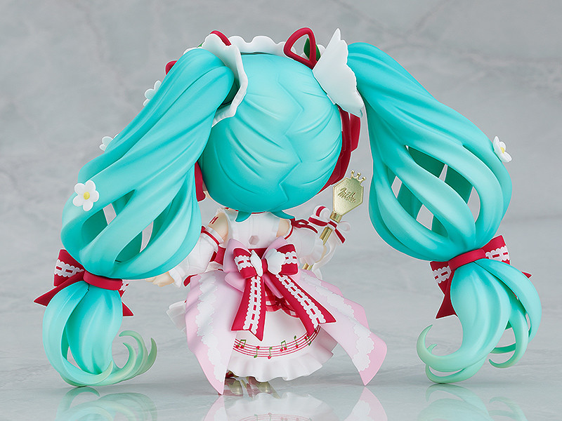 初音15周年紀念「草莓」風(fēng)格手辦登場(chǎng)插圖5
