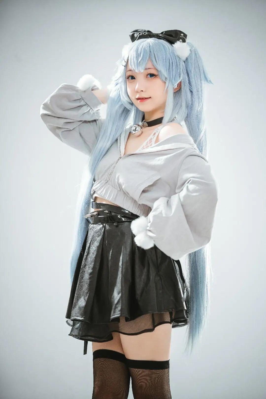 少女前線(xiàn)丨芙洛倫 夜深人靜的了呢插圖1